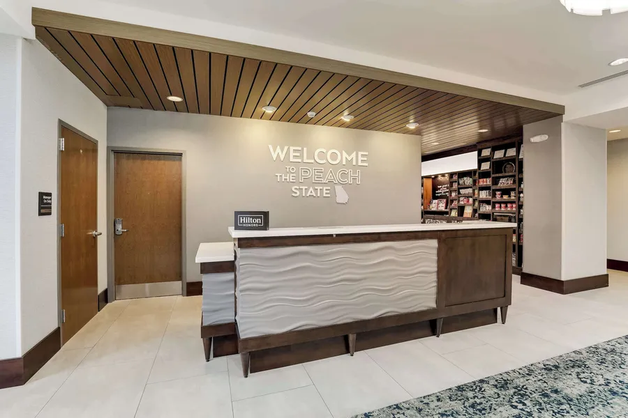 Hampton Inn & Suites Rome hotel detail image 6
