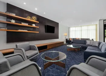 Courtyard by Marriott Oxford hotel thumbnail 3