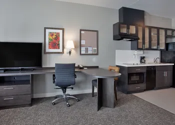 Candlewood Suites Grand Island by IHG hotel thumbnail 3