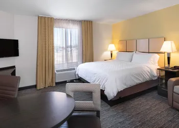 Candlewood Suites Enid by IHG hotel thumbnail 7