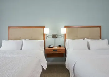 Hampton Inn & Suites North Huntingdon-Irwin hotel thumbnail 4