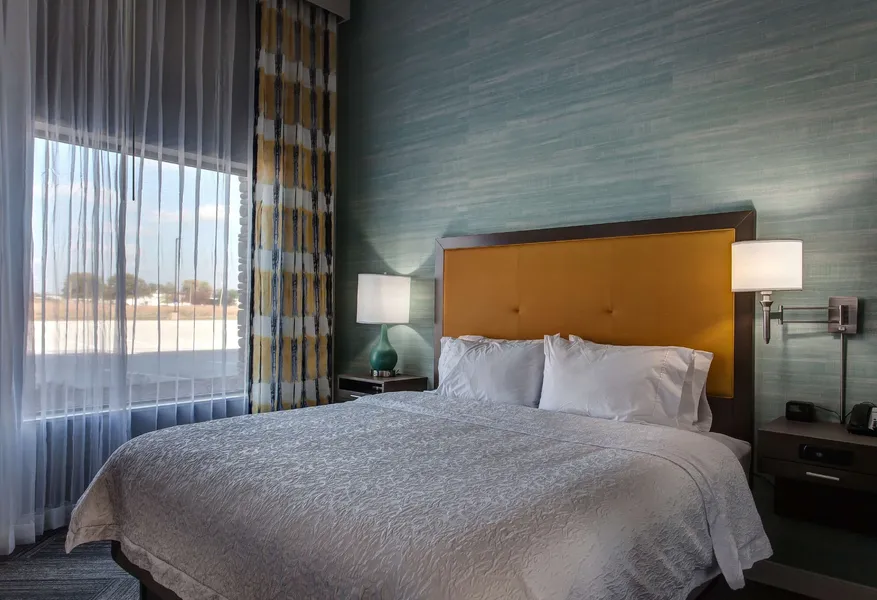 Hampton Inn & Suites North Huntingdon-Irwin hotel detail image 6