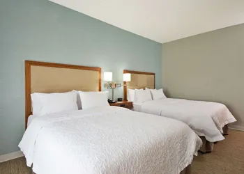 Hampton Inn & Suites North Huntingdon-Irwin hotel thumbnail 8