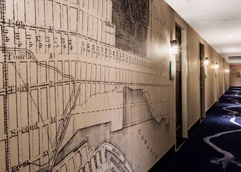 Hilton Brooklyn New York hotel thumbnail 4