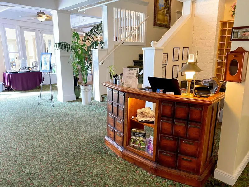 Crystal Bay Historic Hotel hotel detail image 2