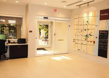 TownePlace Suites By Marriott Boynton Beach hotel thumbnail 3