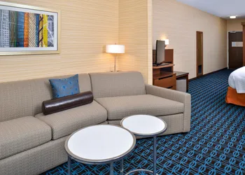 Fairfield Inn & Suites Sacramento Airport Woodland hotel thumbnail 3