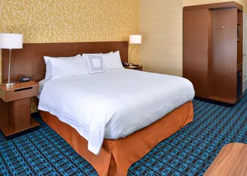 Fairfield Inn & Suites Sacramento Airport Woodland hotel thumbnail 4
