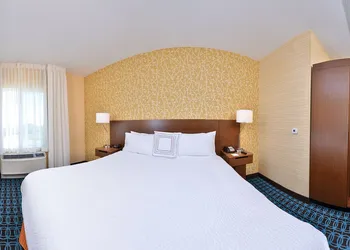 Fairfield Inn & Suites Sacramento Airport Woodland hotel thumbnail 7