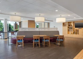 Home2 Suites by Hilton Milwaukee Brookfield hotel thumbnail 4