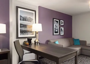 La Quinta Inn & Suites by Wyndham Williams-Grand Canyon Area hotel thumbnail 6