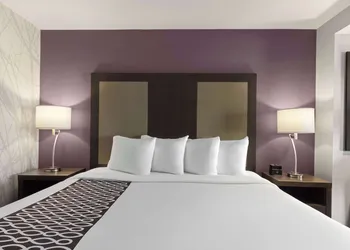 La Quinta Inn & Suites by Wyndham Williams-Grand Canyon Area hotel thumbnail 8