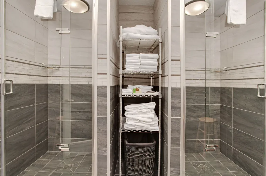 Guest House Inn & Suites hotel detail image 2