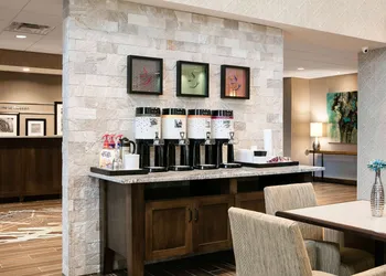 Hampton Inn & Suites Hudson hotel thumbnail 2