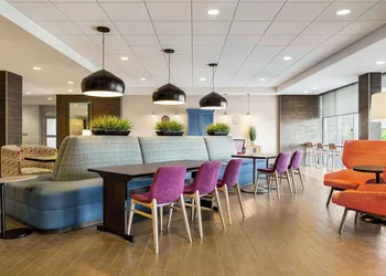 Home2 Suites by Hilton York hotel thumbnail 3