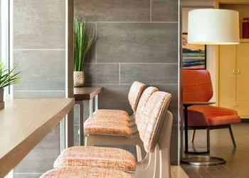 Home2 Suites by Hilton York hotel thumbnail 4