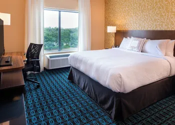 Fairfield Inn & Suites by Marriott Orlando East/UCF Area hotel thumbnail 7