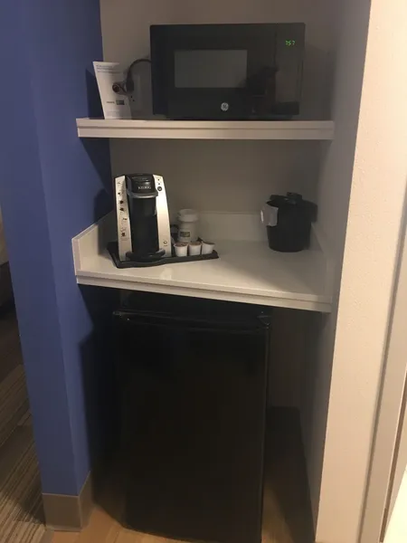 Holiday Inn Express & Suites Kingdom City by IHG hotel detail image 2
