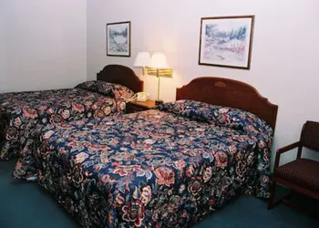 Benny's Colville Inn hotel thumbnail 4
