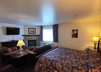 Benny's Colville Inn hotel thumbnail 7