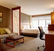 Hyatt Place Arlington/Courthouse Plaza hotel detail image 7
