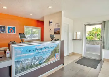 Motel 6 Salem, OR - Expo Center hotel thumbnail 3