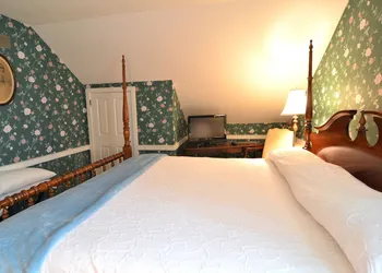 Duling Kurtz House & Country Inn hotel thumbnail 3