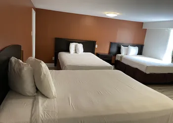 Wildwood Inn hotel thumbnail 7