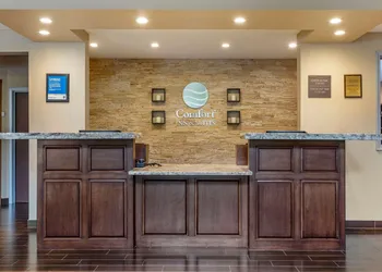 Comfort Inn & Suites Near Mt. Rushmore hotel thumbnail 3