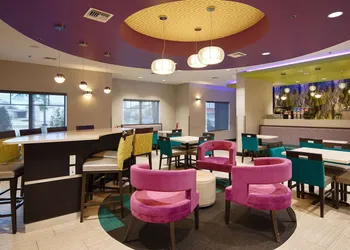 Best Western Plus Prien Lake Hotel & Suites - Lake Charles hotel thumbnail 2