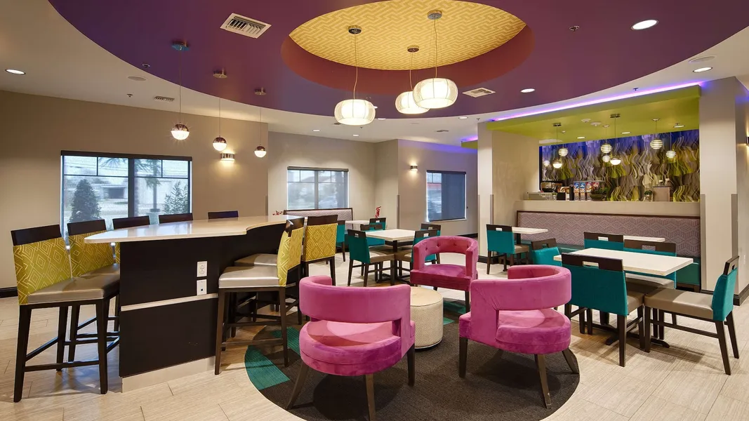 Best Western Plus Prien Lake Hotel & Suites - Lake Charles hotel detail image 2