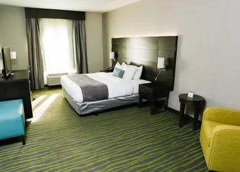Best Western Plus Prien Lake Hotel & Suites - Lake Charles hotel thumbnail 7