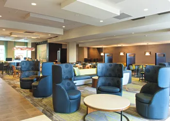 Courtyard by Marriott Seattle Everett Downtown hotel thumbnail 2