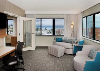 Courtyard by Marriott Seattle Everett Downtown hotel thumbnail 6