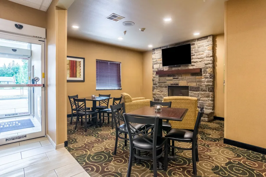 Cobblestone Hotel & Suites - Harborcreek hotel detail image 2