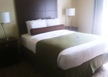 Cobblestone Hotel & Suites - Harborcreek hotel thumbnail 5