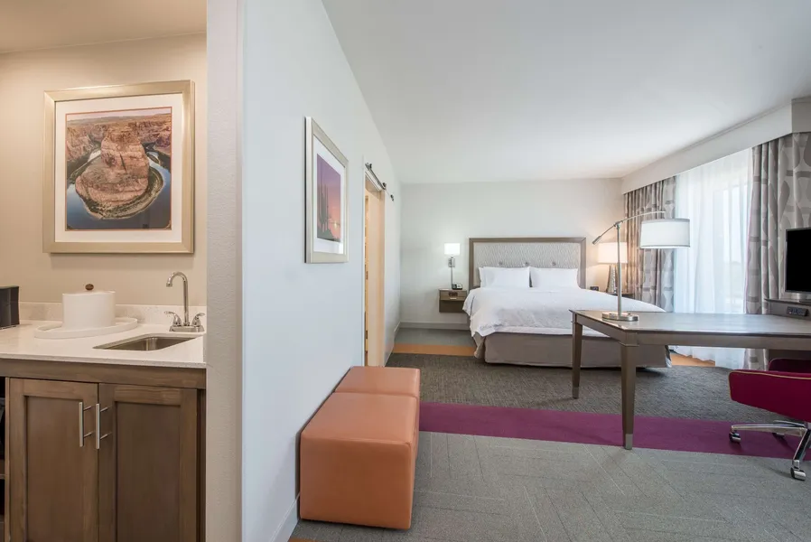 Hampton Inn & Suites Phoenix East Mesa hotel detail image 6