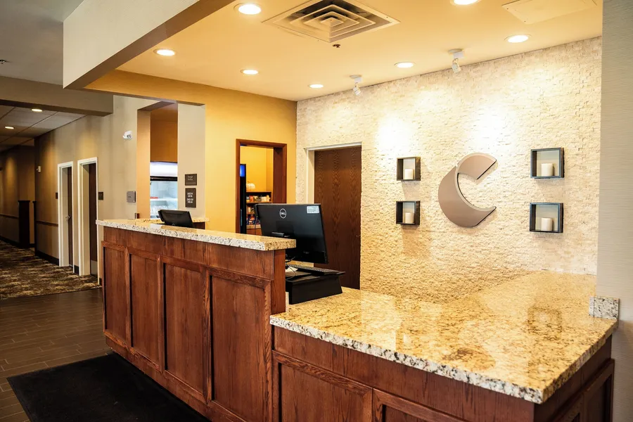 Comfort Suites University hotel detail image 2