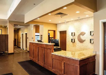 Comfort Suites University hotel thumbnail 3