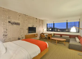 The Lismore Eau Claire - a DoubleTree by Hilton hotel thumbnail 4