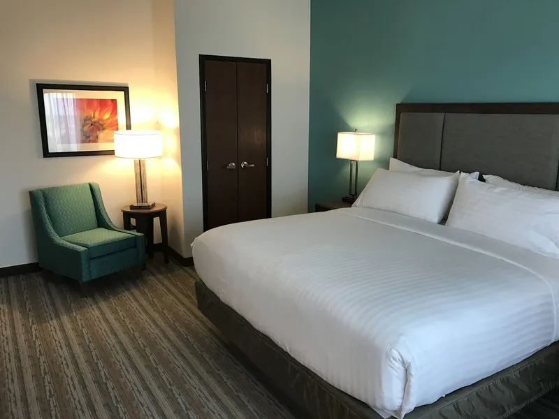 Holiday Inn & Suites Denver Tech Center-Centennial by IHG hotel detail image 6