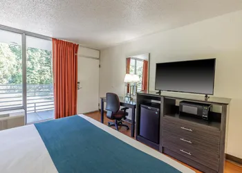 Motel 6 Dumfries, VA hotel thumbnail 7