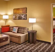TownePlace Suites by Marriott Dickinson hotel detail image 7