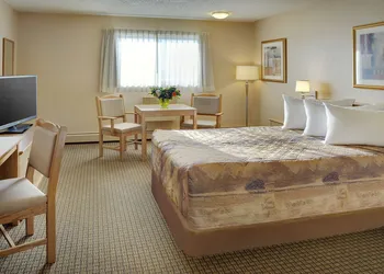 Nova Inn Kindersley hotel thumbnail 5