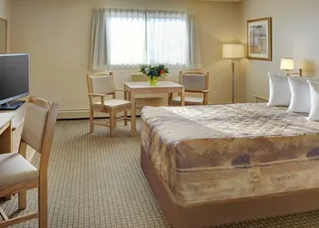 Nova Inn Kindersley hotel thumbnail 7