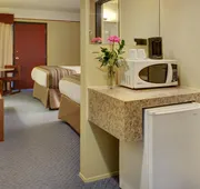 Kindersley Inn hotel detail image 7