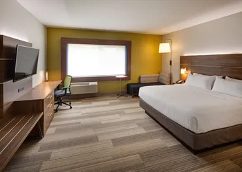 Holiday Inn Express & Suites Terrace by IHG hotel thumbnail 6