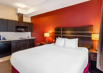 Best Western Plus Kindersley Hotel hotel thumbnail 5