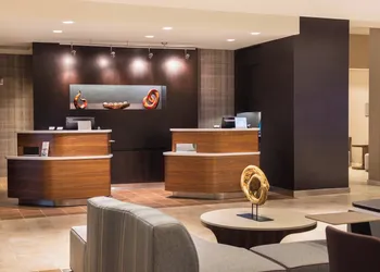 Courtyard by Marriott Elmira Horseheads hotel thumbnail 3