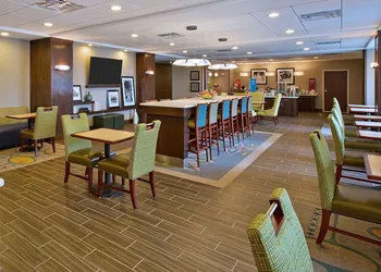 Hampton Inn by Hilton West Bloomfield Novi hotel thumbnail 2